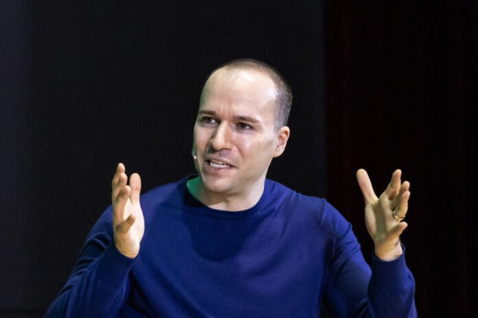 OpenAI GPT-5.5 təqdim etdi: Süni intellektdə super tətbiqə bir addım - wecom.az