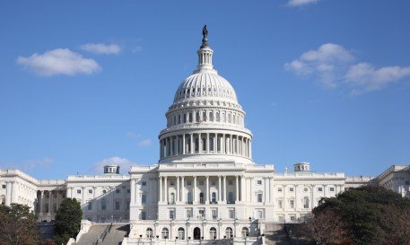 ABŞ Konqresi fintech şirkətlərinə Federal Reserve çıxışı açır - wecom.az