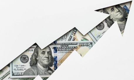 Kredit kartı tətbiqləri xərcləri 32% artırır: Loyallıq təsiri - wecom.az