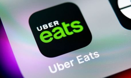 Uber Eats Evdən Çıxmadan Məhsul Qaytarma Xidmətini Başlatdı - wecom.az