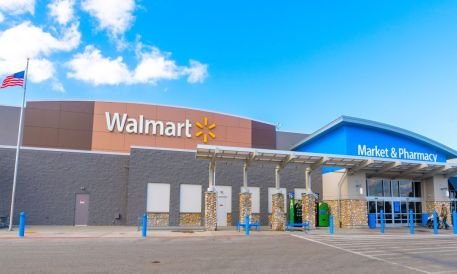Walmart mağazalarını anbar kimi istifadə edərək Amazon'a rəqabət aparır - wecom.az