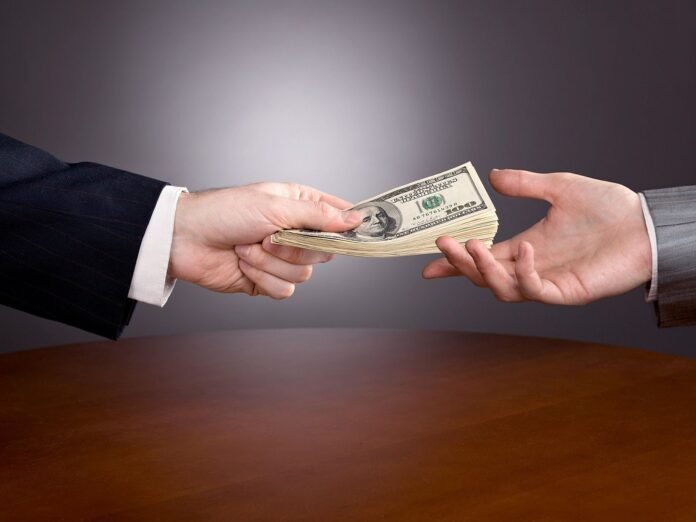 Aave Kelp DAO istismarından 200M$ zərəri ödəmək üçün vəsait toplayır - wecom.az