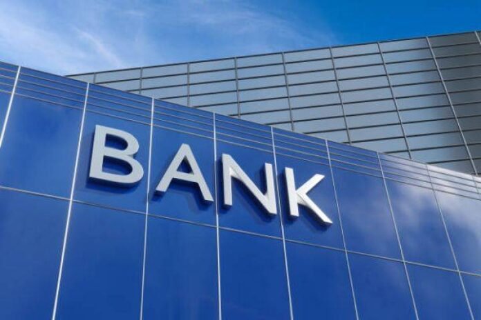 Azərbaycan bankları ilk 4 ayda 438.5 milyon manat mənfəət əldə edib - wecom.az