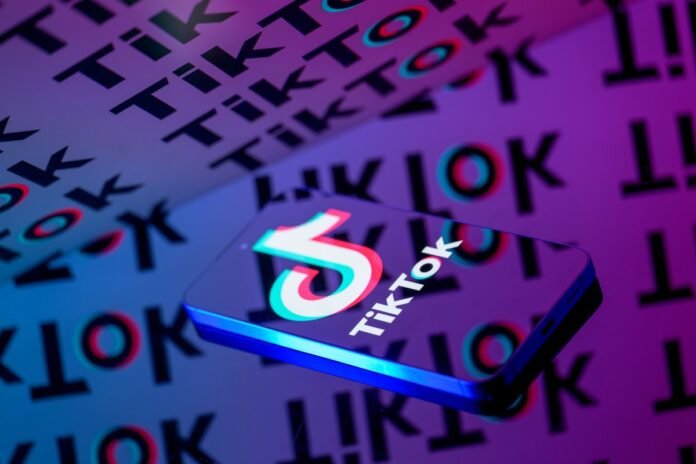 Universal Music Group və TikTok süni intellekt musiqisinə qarşı razılaşmanı yenilədi - wecom.az