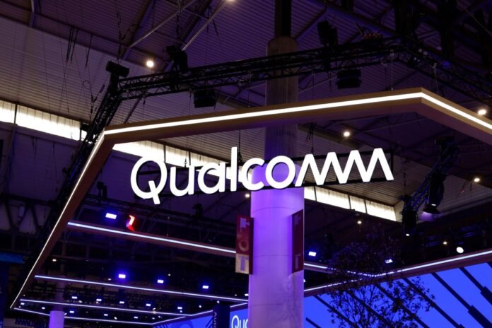Qualcomm, smartfonu əvəz edəcək AI geyilə bilən cihazlar üçün çip elan etdi - wecom.az