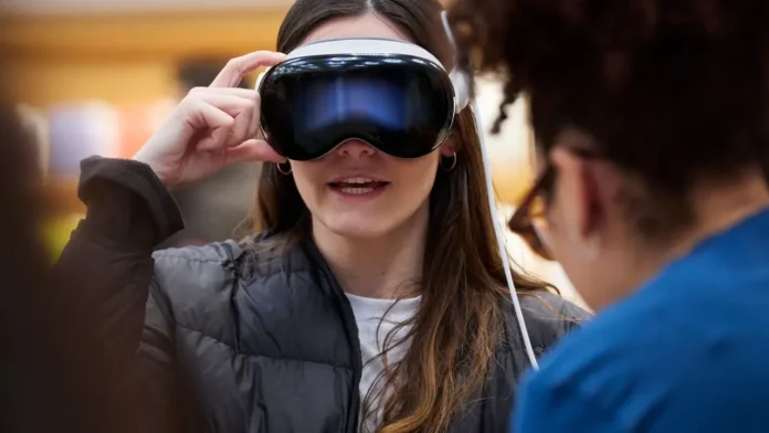 Apple Vision Pro direktoru OpenAI-a keçdi - wecom.az