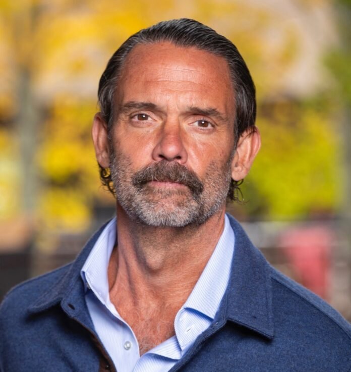 Thiel Capital-dən Jack Selby Arizona əlaqələri ilə Etched kimi isti startup-larda pay alır - wecom.az