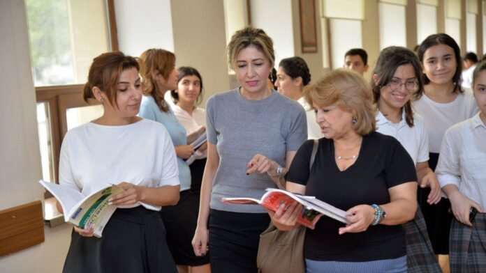 Azərbaycan müəllimləri süni intellektdən geniş istifadə edir: sənəd tələbləri ləğv olunur - wecom.az