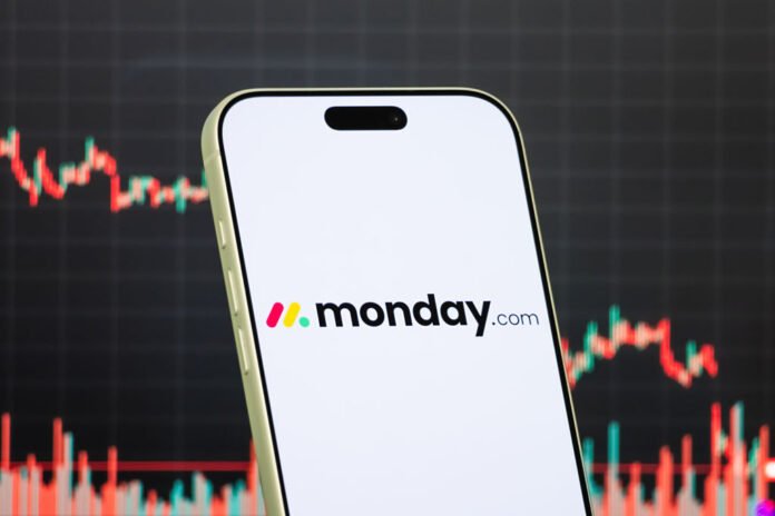 Monday.com yüzlərlə işçini ixtisar edərək AI-ya fokuslanır - wecom.az