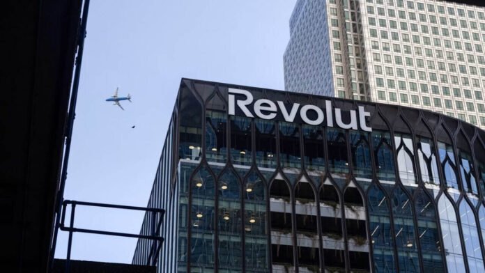 Revolut Fransada bank lisenziyası aldı: Parisdə baş ofis açılacaq - wecom.az