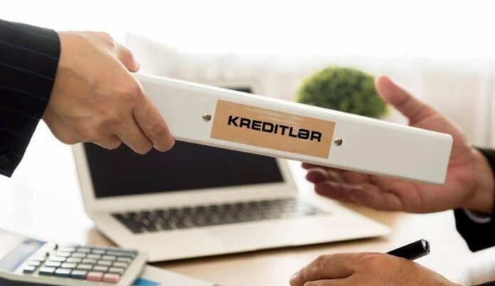 Bankların 7 ayda kredit gəlirləri 2.6 milyard manata çatdı - wecom.az