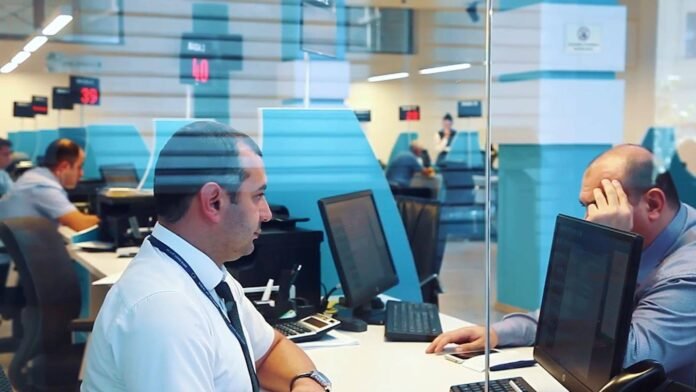 İyulda bank sektoruna 93 yeni işçi qatılıb - wecom.az