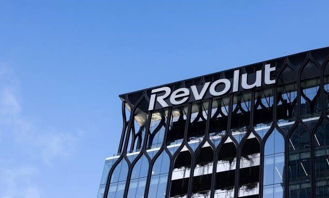 Revolut avroya bağlı EURR steyblkoinini istifadəyə verib - wecom.az
