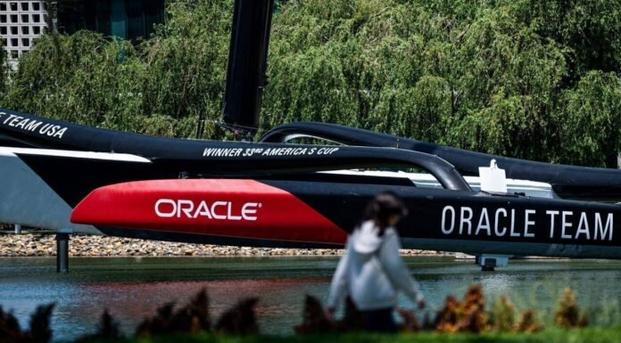 Oracle süni intellekt infrastrukturu xərcləri artdıqca yeni ixtisar dalğası planlaşdırır - wecom.az
