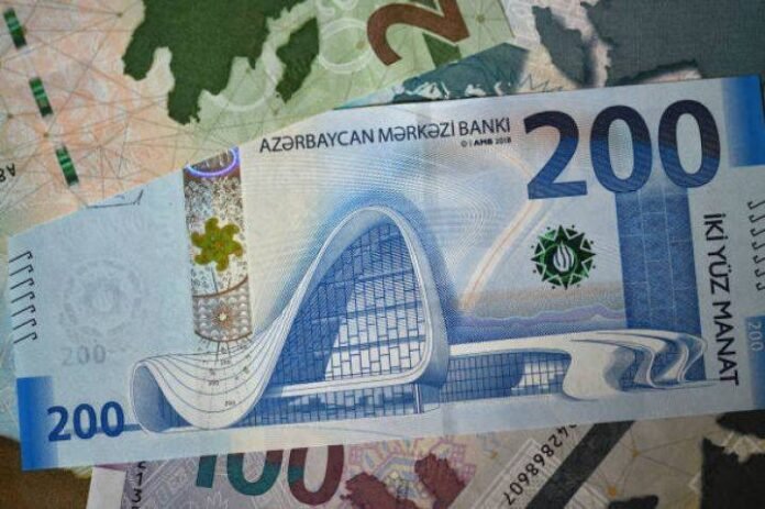 Azərbaycanda adambaşına aylıq gəlir 773, istehlak 692 manata çatıb - wecom.az