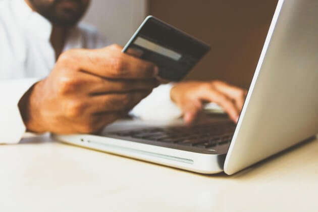 Marketpleyslər rusiyalı və xarici satıcılar üçün komissiyaları bərabərləşdirəcək - wecom.az