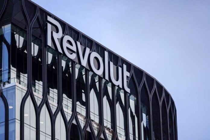 Revolutda data sızması: 700 istifadəçi zərər çəkdi, hədəf kripto investorları idi - wecom.az