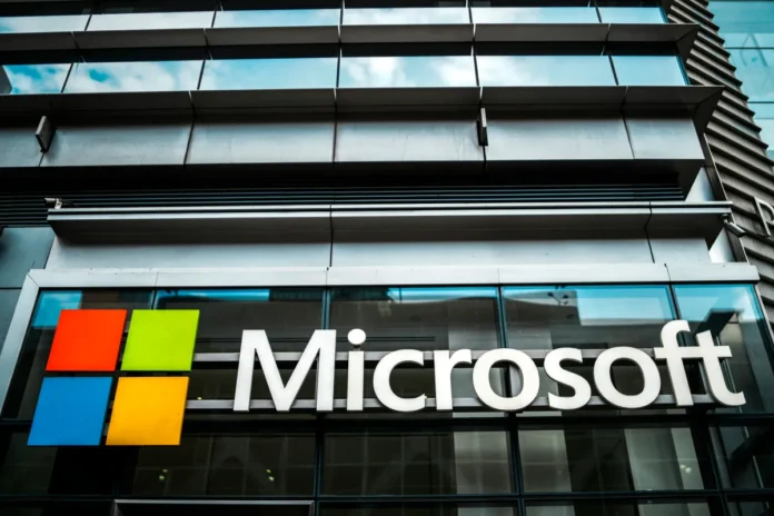 ABŞ Microsoft, Adobe və digər iri IT şirkətlərini yaşıl kart proqramından çıxarıb - wecom.az