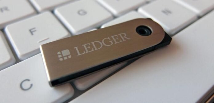 Ledger cihazlarındakı casus çip pul kisəsi açarlarını mobil şəbəkə ilə ötürüb - wecom.az
