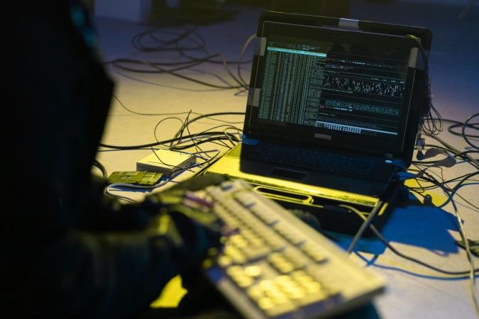 Bitcoin cüzdan səhvi zərərli serverlərə istifadəçi vəsaitlərini oğurlamağa imkan verdi - wecom.az