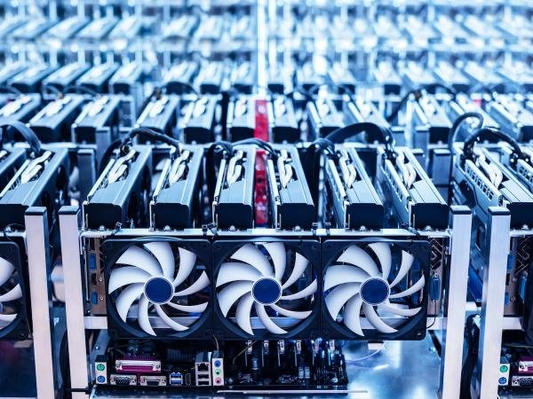 Bitcoin mədənçilərinin süni intellektə keçidi hesablama gücü bazarı yaradır - wecom.az