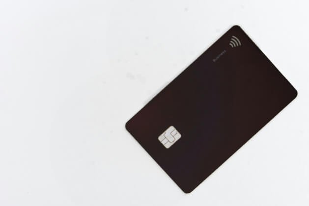 «T-Bank» və SlovoDna beş yeni debet kart dizaynı təqdim etdi - wecom.az
